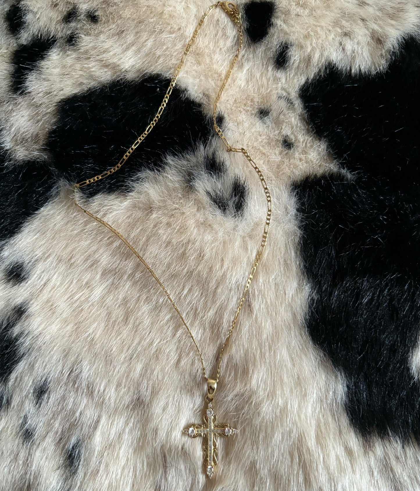 Cross Pendant Necklace